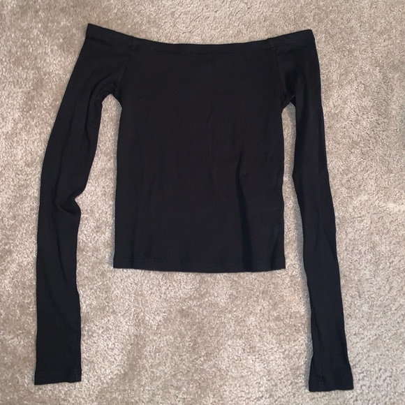 H&M Tops - Black off the shoulder top
